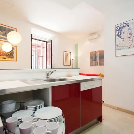Logia Apartment *